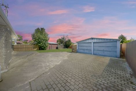 Photo of property in 11 Glenora Place, Hornby, Christchurch, 8042