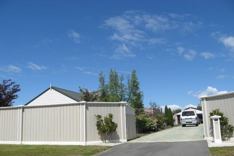 Photo of property in 14 Manahi Place, Woodend, 7610