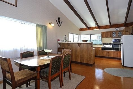 Photo of property in 667 Pukehina Parade, Pukehina, Te Puke, 3189