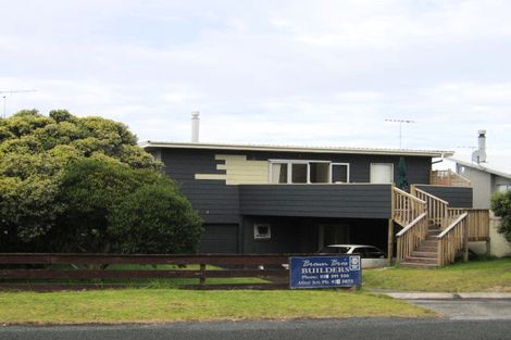 Photo of property in 6 Darroch Slope, Omaha, 0986