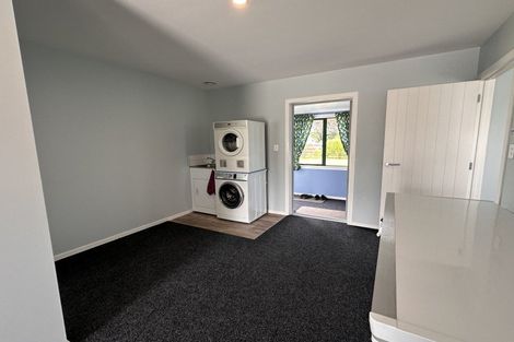 Photo of property in 43 Carrs Road, Urenui, 4377