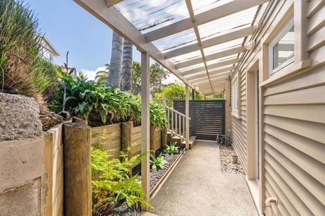 Photo of property in 11/37 Waipa Street, Birkenhead, Auckland, 0626