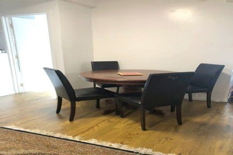 Photo of property in 41 Hatherlow Street, Glenfield, Auckland, 0629