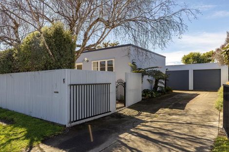 Photo of property in 5 Dale Road, Raumati South, Paraparaumu, 5032