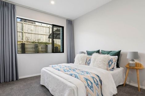 Photo of property in 7 James Elliot Way, Pokeno, 2402