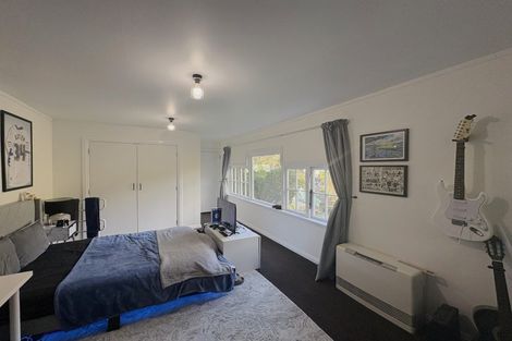 Photo of property in 26 Waitohu Road, York Bay, Lower Hutt, 5013