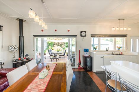 Photo of property in 74 Denbigh Street, Feilding, 4702