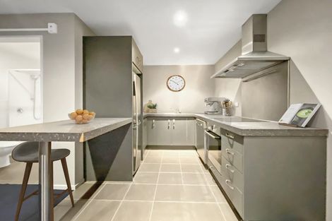 Photo of property in 2/35 Home Street, Mount Victoria, Wellington, 6011