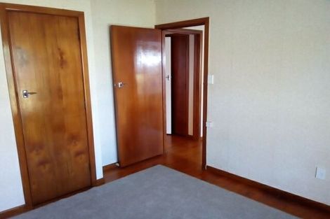 Photo of property in 3/43 Tramway Road, Beach Haven, Auckland, 0626