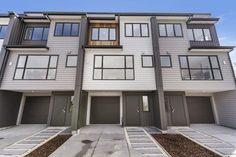 Photo of property in 8e Howe Street, Howick, Auckland, 2014