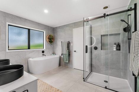 Photo of property in 573 Waimate Road North, Kerikeri, 0293