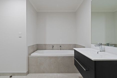 Photo of property in 23 Rongo Close, Horotiu, 3288