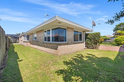 Photo of property in 41 Ocean Crest, Papamoa Beach, Papamoa, 3118