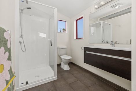 Photo of property in 7 Ayr Place, Papakowhai, Porirua, 5024