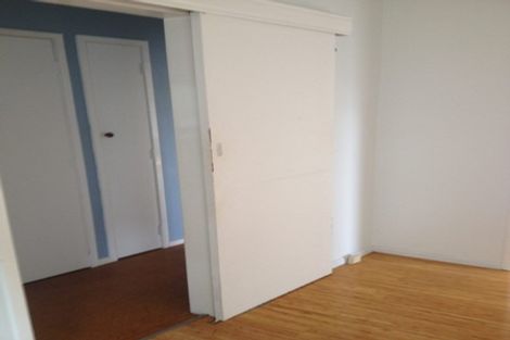 Photo of property in 2/97 Archers Road, Hillcrest, Auckland, 0629