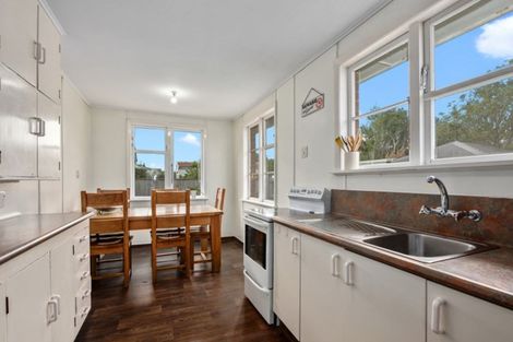 Photo of property in 1172 Taita Drive, Taita, Lower Hutt, 5011