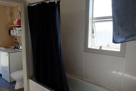 Photo of property in 165 Hakanoa Street, Huntly, 3700