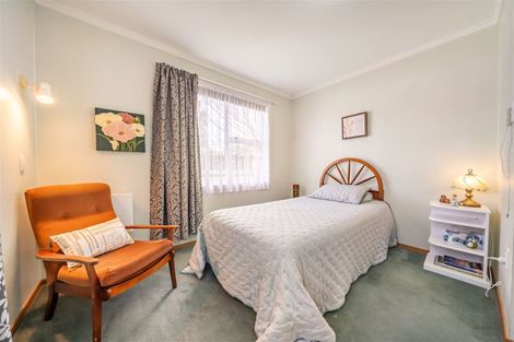 Photo of property in 10 Robertson Street, Elderslea, Upper Hutt, 5018