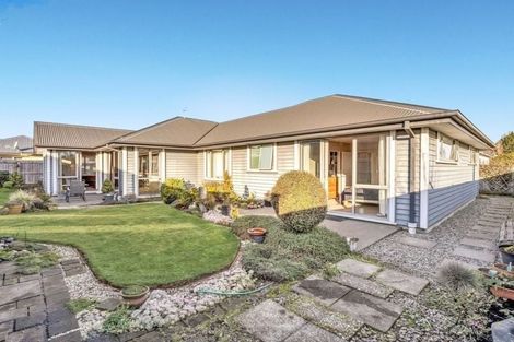 Photo of property in 28 Northwater Drive, Northwood, Christchurch, 8051