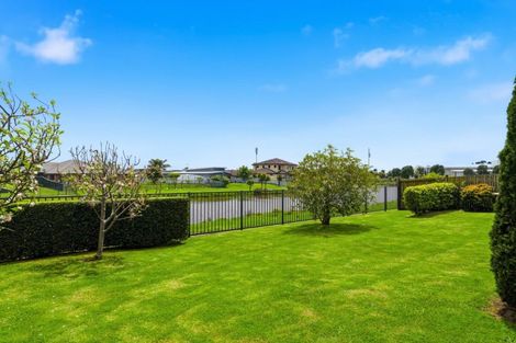 Photo of property in 30 Tatahi Cove, Papamoa Beach, Papamoa, 3118