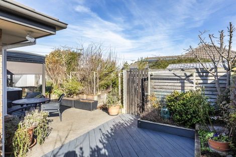 Photo of property in 16c Crown Close, Prebbleton, 7604