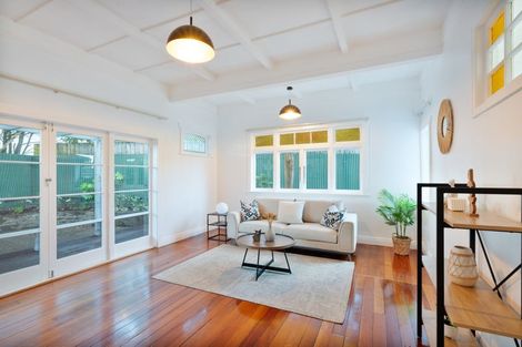 Photo of property in 10a Arawa Street, New Lynn, Auckland, 0600