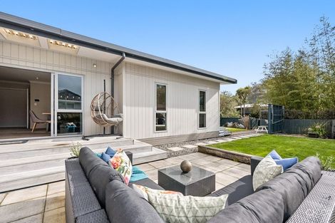 Photo of property in 21 Pempsey Street, Silverstream, Upper Hutt, 5019