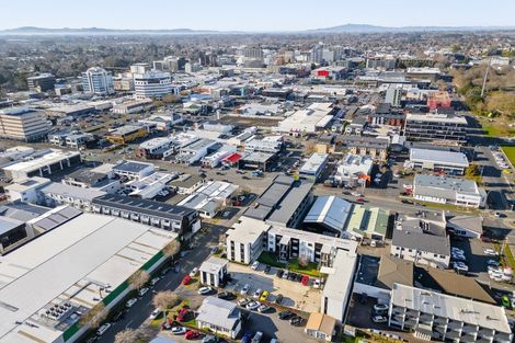 Photo of property in 1/17 Vialou Street, Hamilton Central, Hamilton, 3204