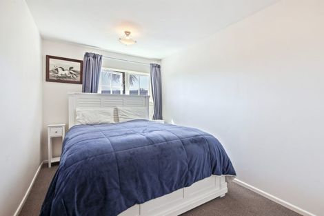 Photo of property in 30 Holton Road, Amberley, 7481