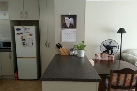 Photo of property in 1/2 Bowling Avenue, Epsom, Auckland, 1023