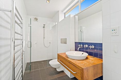 Photo of property in 603 East Coast Road, Browns Bay, Auckland, 0632