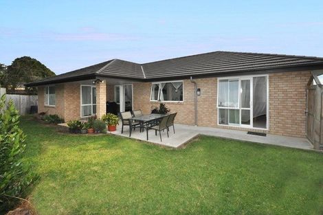 Photo of property in 6 Rohea Place, Opaheke, Papakura, 2113