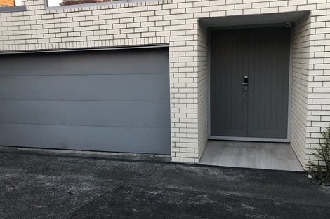 Photo of property in 1/14 Rothesay Bay Road, Rothesay Bay, Auckland, 0630