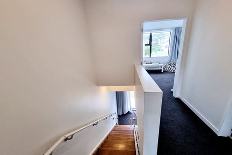 Photo of property in 9/20 Trent Street, Island Bay, Wellington, 6023