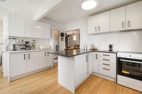 Photo of property in 1b Oak Avenue, Nawton, Hamilton, 3200