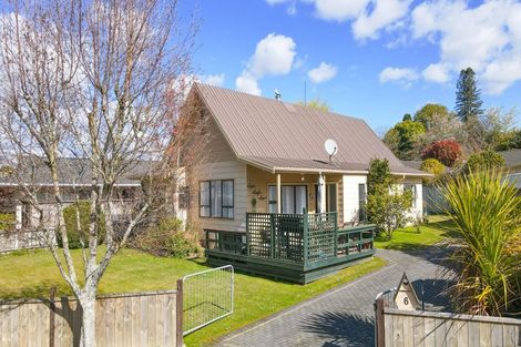Photo of property in 6 Westbrook Place, Pomare, Rotorua, 3015