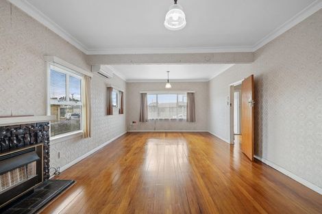 Photo of property in 6 Vogel Street, Fitzroy, New Plymouth, 4312