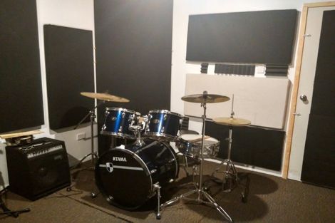 Photo of property in 24 Bennett Street, Waipawa, 4210