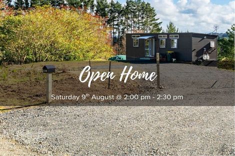 Photo of property in 439 Franklin Road, Paparoa, 0571