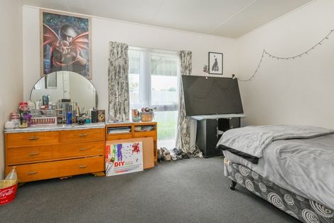 Photo of property in 15 Ramsey Crescent, Flaxmere, Hastings, 4120