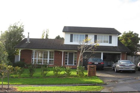 Photo of property in 10 Kuripaka Crescent, The Gardens, Auckland, 2105