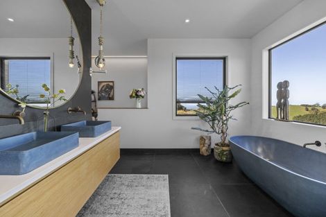 Photo of property in 183 Ngatitangata Road, Waihi, 3681