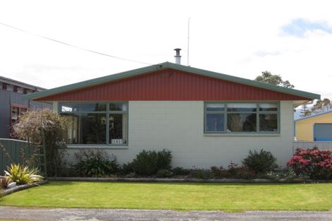 Photo of property in 161 Peel Street, Westport, 7825