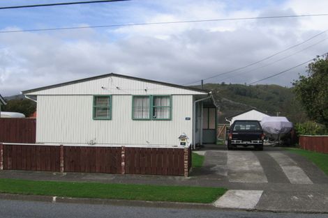 Photo of property in 1187 Taita Drive, Taita, Lower Hutt, 5011