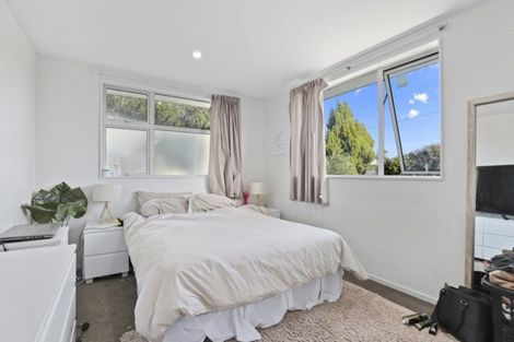 Photo of property in 1/4 Littler Place, Hamilton East, Hamilton, 3216