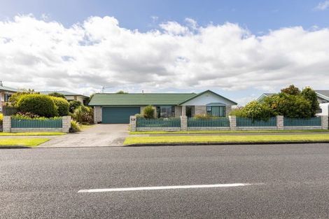 Photo of property in 53 Barrett Road, Whalers Gate, New Plymouth, 4310