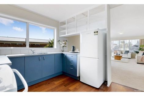 Photo of property in 1/105 Florence Avenue, Orewa, 0931