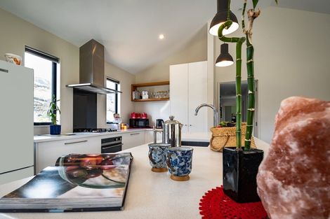 Photo of property in 106 Mull Street, Glenorchy, 9372