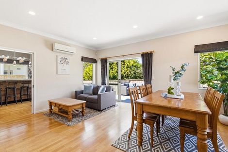 Photo of property in 23 Chippenham Grove, Churton Park, Wellington, 6037