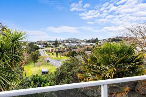 Photo of property in 39 Homestead Place, Welcome Bay, Tauranga, 3112